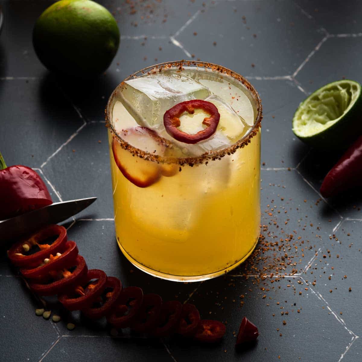 Mastering Spicy Mezcal Margaritas: Chilis, Tajín & Mezcal Tips
